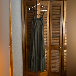 Torrid size 1 Olive Green Jersey Crisscross Shirred Maxi Dress
